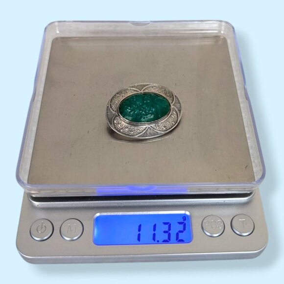 Vintage Green Molded Glass Brooch - Picture 7 of 7